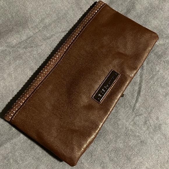 NWOT BCBGeneration Shimmer Brown Clutch Foldover - Picture 3 of 7
